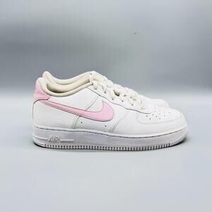 Nike Shoes Girls 7 White Pink Leather Air Force 1 LE Low Top Athletic Sneakers